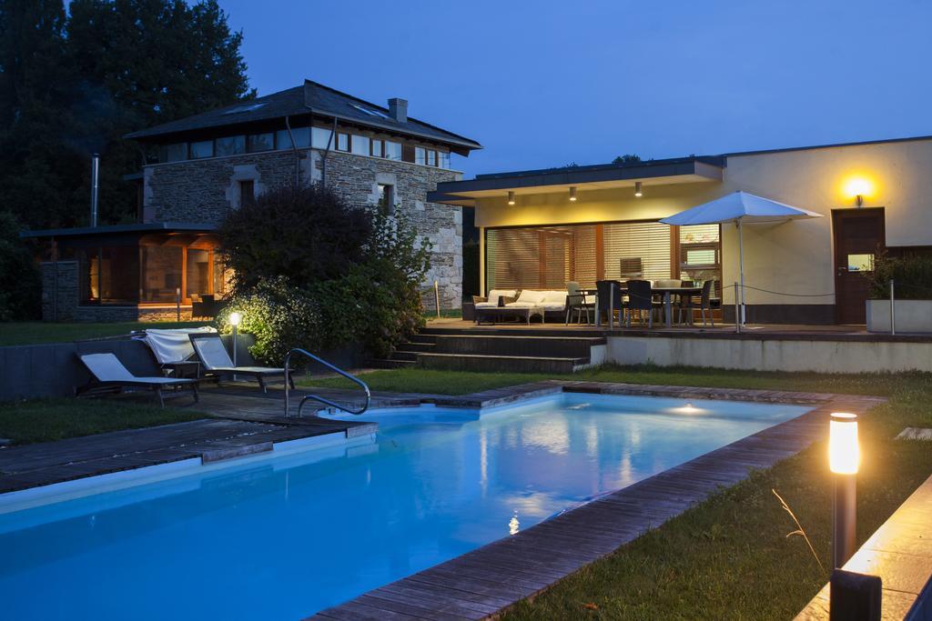 Casa Do Bosque Guest House Sarria Bagian luar foto