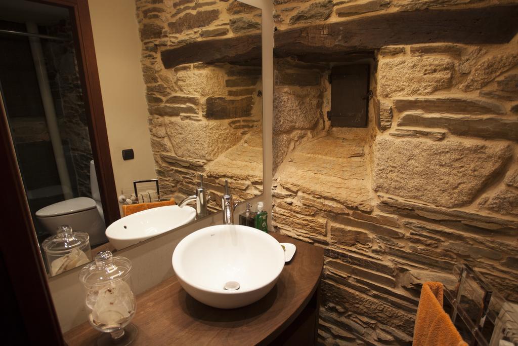 Casa Do Bosque Guest House Sarria Bagian luar foto